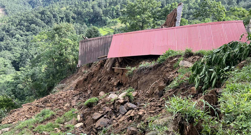 Parbat Falebas floods