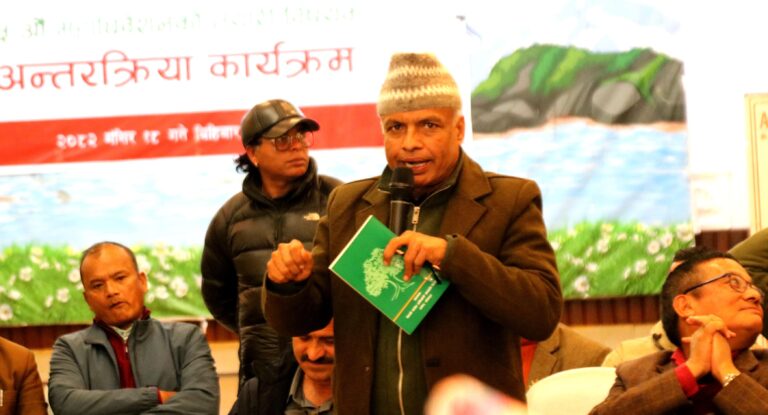 नेपाली कांग्रेसका नेता गुरुराज घिमिरे नेका विषेश महाधिवेशन हस्ताक्षर अभियानका तर्फबाट आयोजित १५औँ महाधिवेशनको तयारी विषयक अन्तरक्रियालाई सम्बोधन गर्नुहुँदै । तस्बिरः विमलबहादुर विष्ट/रासस