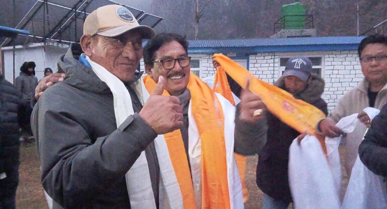 NC Gurung Manang