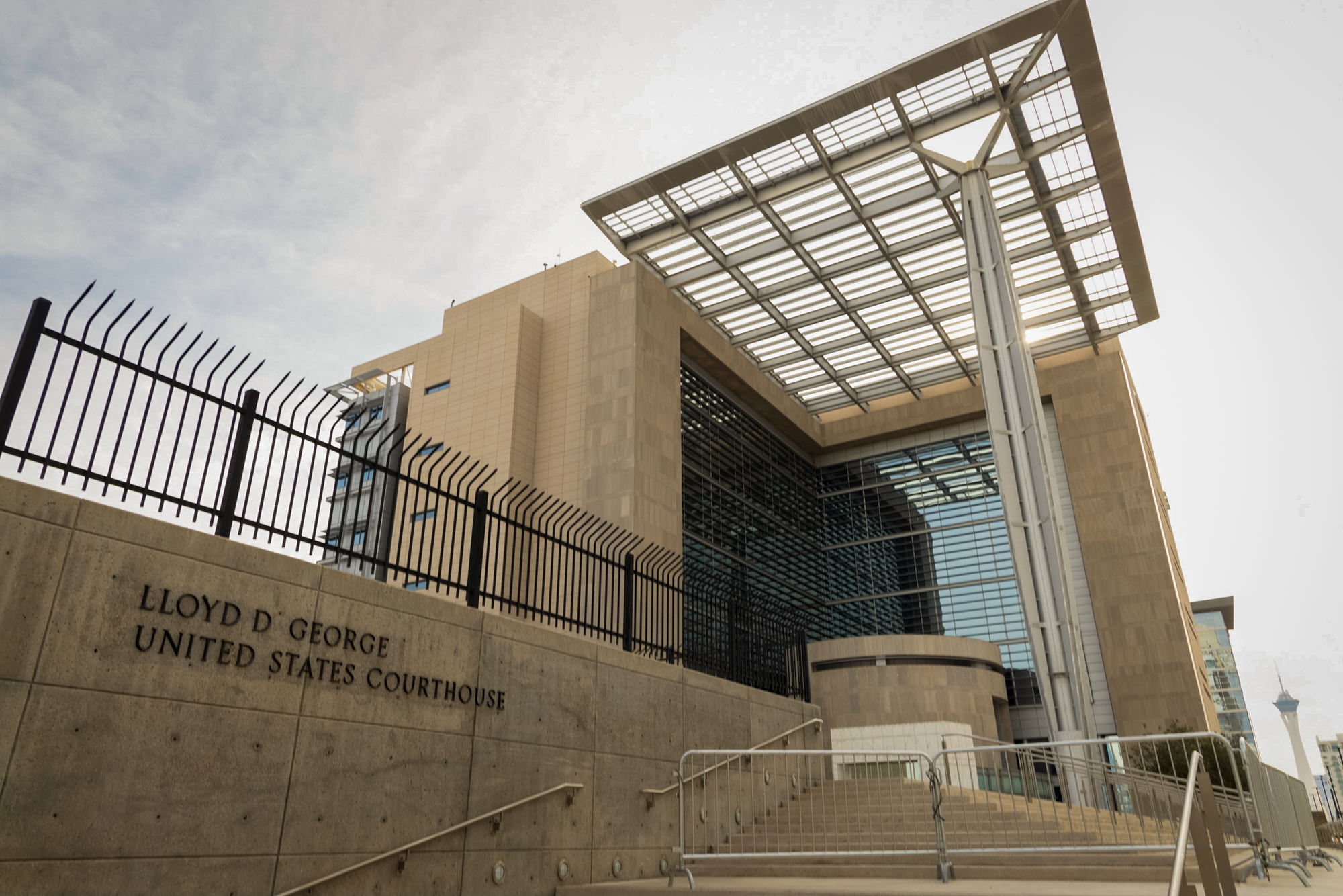 The Lloyd D. George Federal Courthouse in Las Vegas on Monday, Dec 13, 2021. (Joey Lovato/The Nevada Independent)