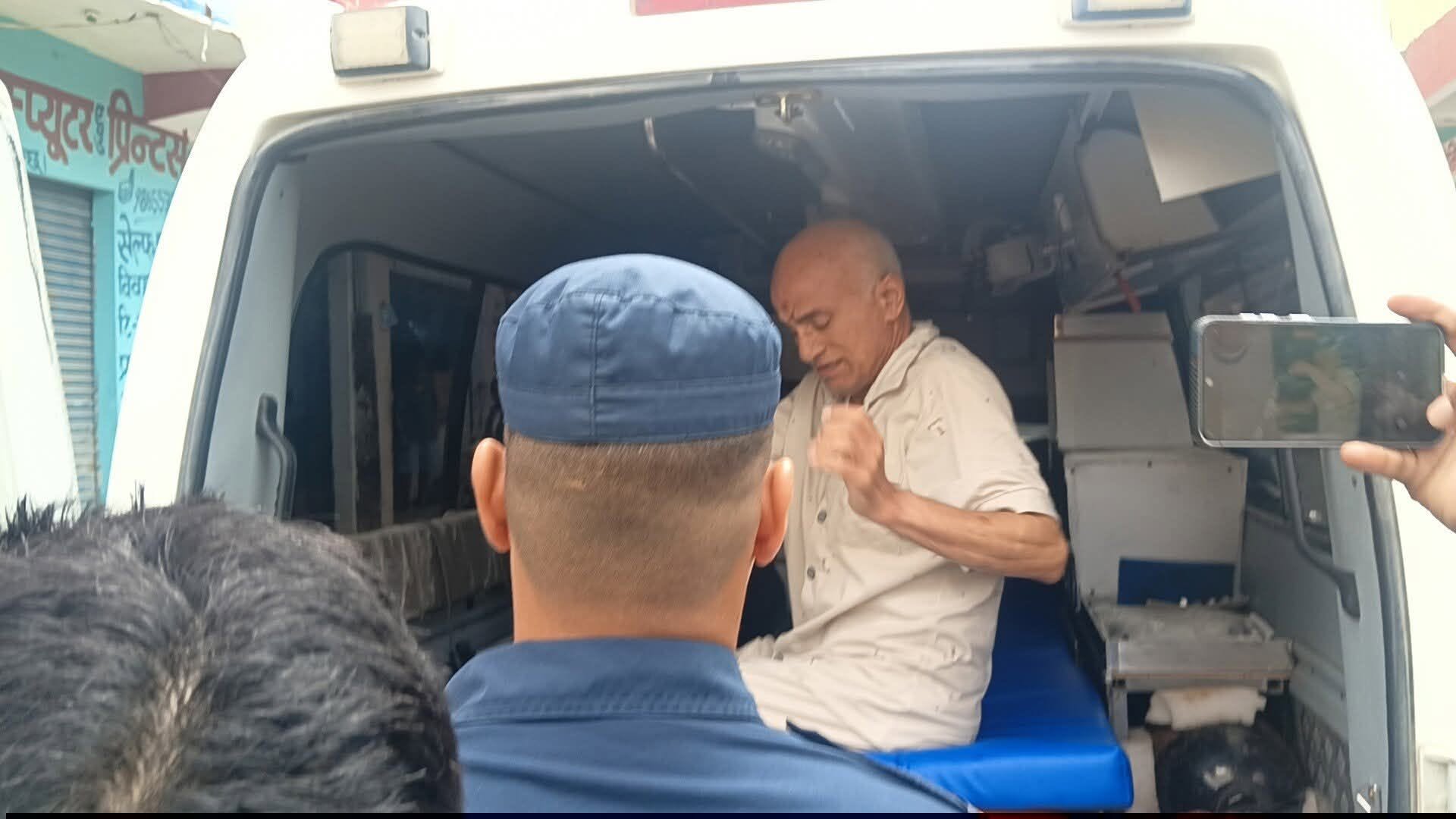 Dr KC