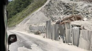Muglin Rd closed