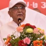 UML Chair Oli